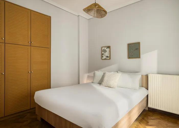 Apartman Andromeda By Halu! - Cozy 2-bedroom Szaloniki